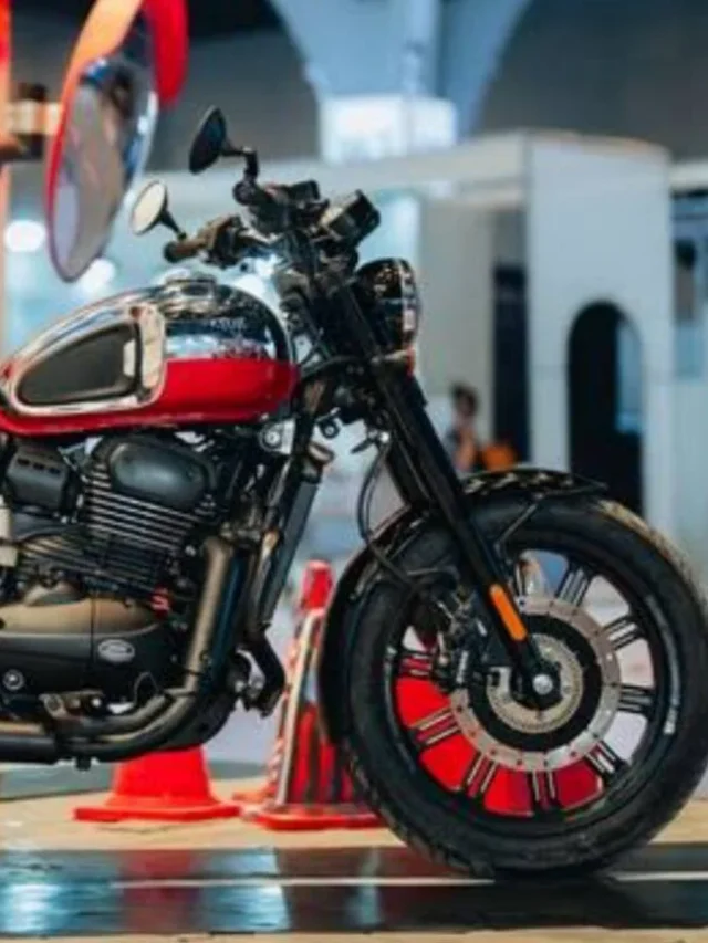 Jawa 42 Bobber Red Sheen: Price, Launch Date, Features, Engine 2024